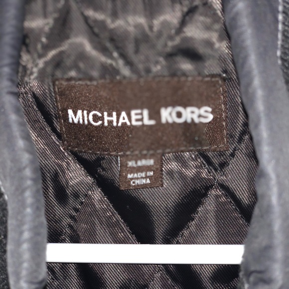 Jacket - Picture 4 of 6